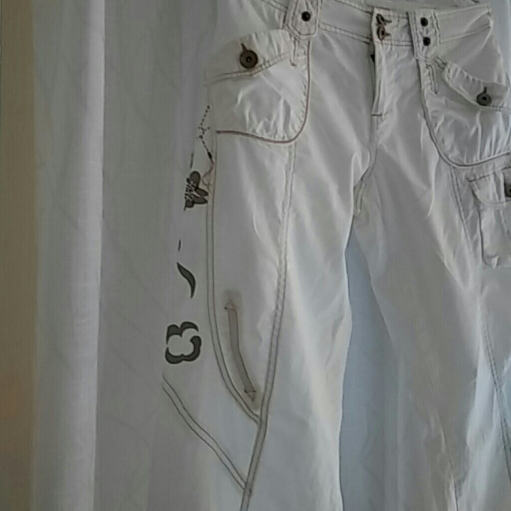 Pants - Picture 2 of 4